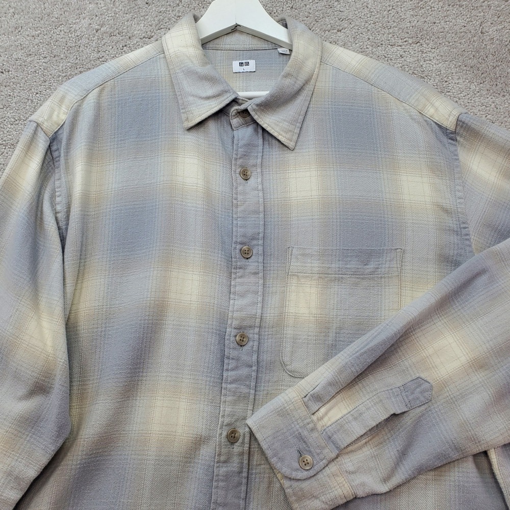 Uniqlo Flannel Shirt Mens Large Grey Plaid Long Sleeve Cotton Gorpcore Camping